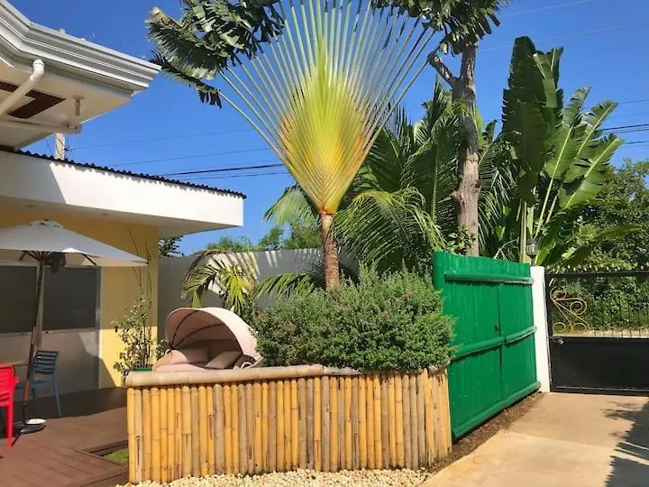 Nora's Place Panglao